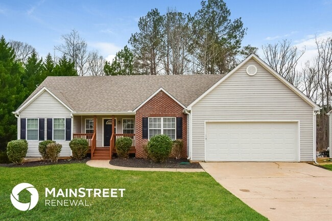 property at 40 Dearing Woods Ln