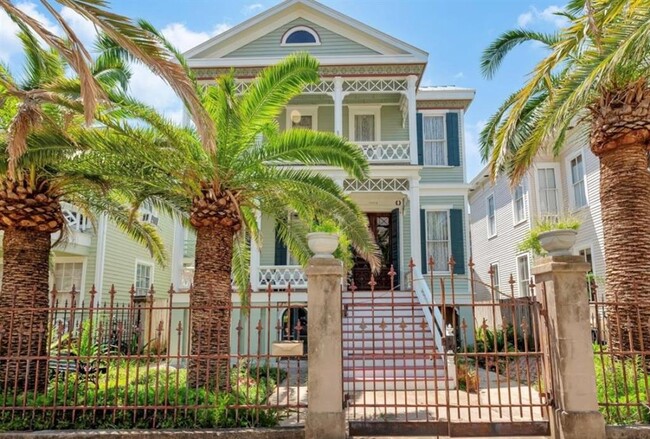 property at 2113 Avenue H
