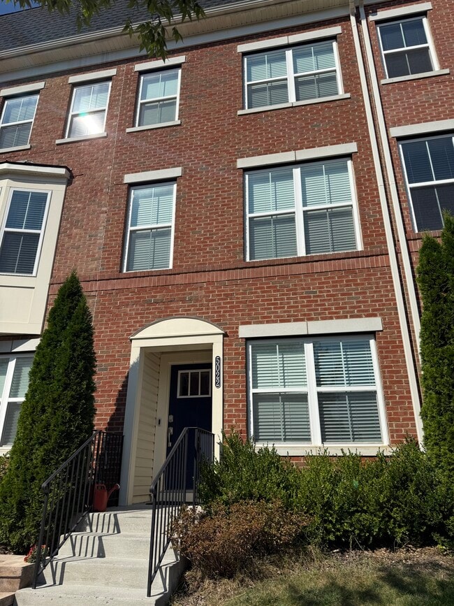 property at 5022 Judicial Wy