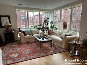 175 Gove St in Boston, MA - Foto de edificio - Building Photo