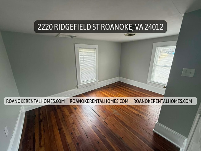2220 Ridgefield St NE in Roanoke, VA - Building Photo - Building Photo
