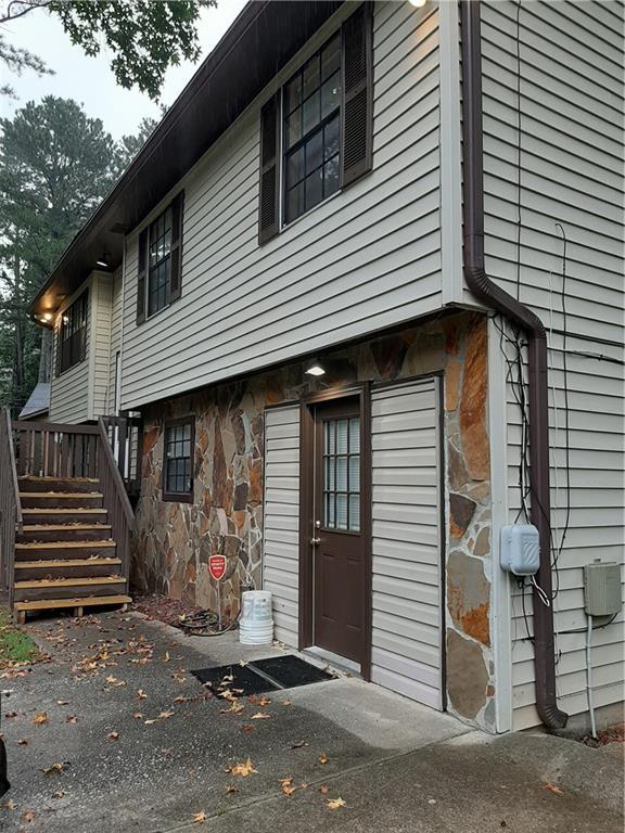 1984 Taffeta Trail in Lithonia, GA - Building Photo - Building Photo