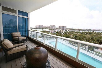 100 S Pointe Dr, Unit 601 in Miami Beach, FL - Building Photo - Building Photo