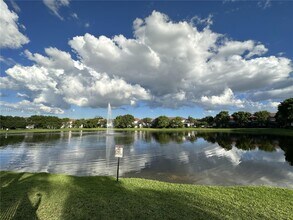 2764 SW 83rd Ave in Miramar, FL - Building Photo - Building Photo