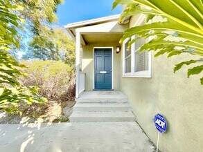 11914 Ocean Park Blvd in Los Angeles, CA - Building Photo - Building Photo