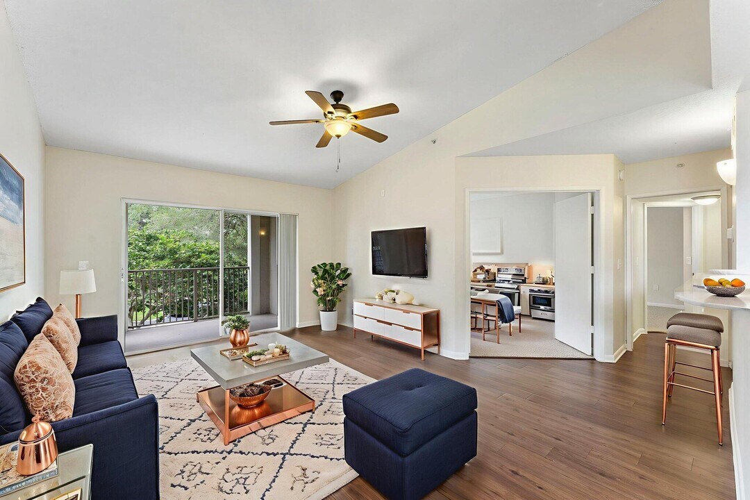 3701 SW Coquina Cove Way in Palm City, FL - Building Photo