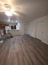 124 Holshouser Rd, Unit Right side duplex 124 in Rockwell, NC - Foto de edificio - Building Photo