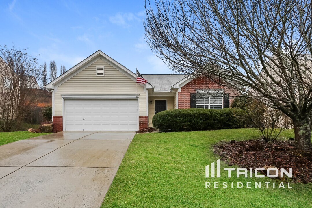 6017 Ashebrook Dr in Concord, NC - Building Photo