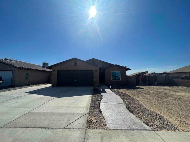 property at 3736 S Susannah Dr