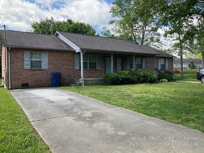 property at 8671 Tervada Dr