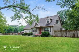 203 Cascade Dr in Athens, AL - Building Photo - Building Photo
