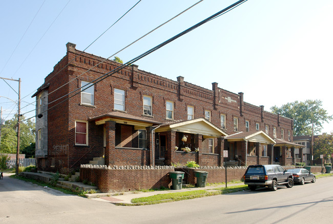 300-312 Clinton St in Columbus, OH - Building Photo - Building Photo