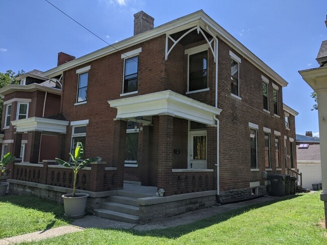 property at 2219 Scott St