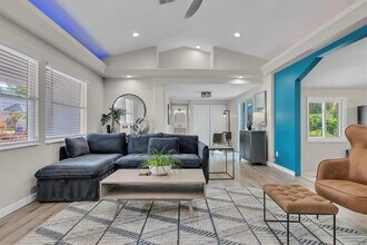 4110 Iola Dr in Sarasota, FL - Building Photo - Building Photo