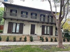 2744 Redbridge Rd in Tracy, CA - Building Photo