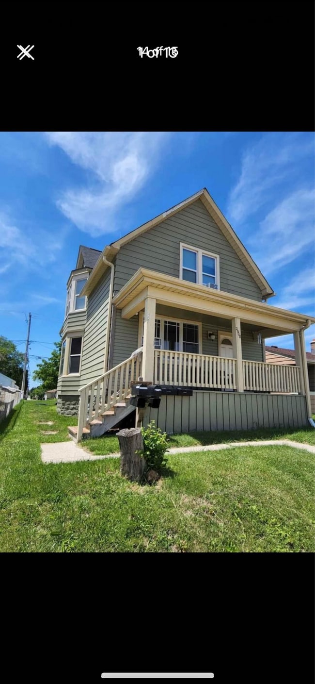 property at 2908 S Chicago Ave