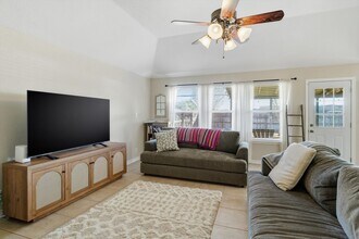 1300 Turncreek Ln in Schertz, TX - Building Photo - Building Photo