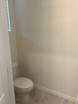 1375 Isleta Lp in Kissimmee, FL - Building Photo