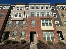 24734 Monk Meadows Terrace in Dulles, VA - Building Photo