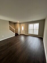 6527 Old Carriage Ln in Alexandria, VA - Building Photo - Building Photo