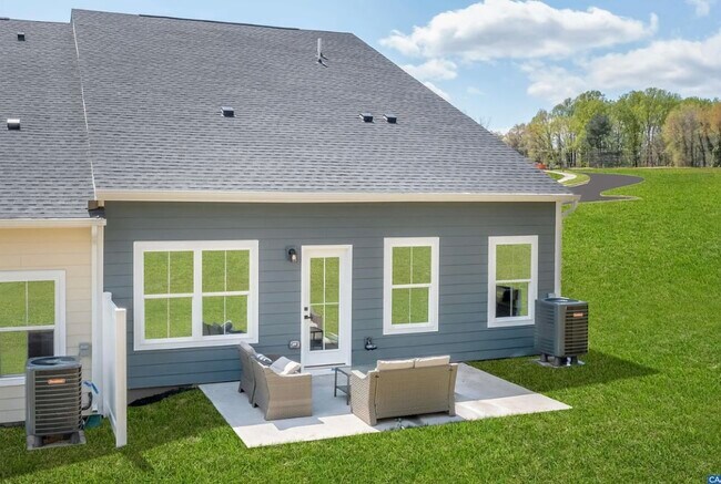 736 Empire St in Charlottesville, VA - Building Photo - Building Photo