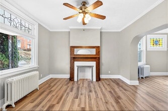 120 Bronx Ave in Pittsburgh, PA - Foto de edificio - Building Photo