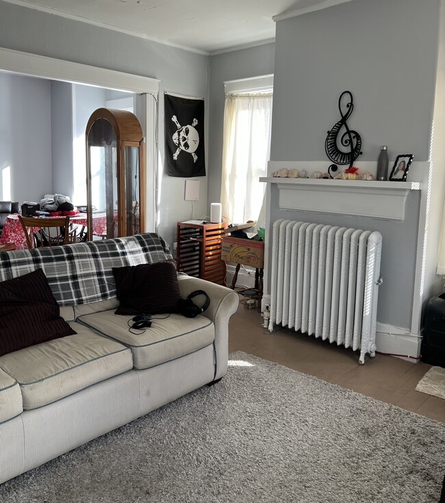 39 S Main St, Unit 2