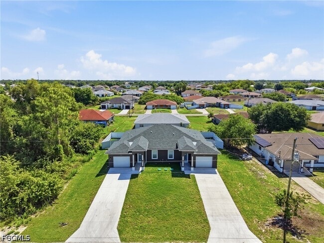 property at 723 Ivan Ave S