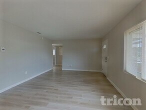 2020 Magnolia Dr in Clearwater, FL - Building Photo - Building Photo