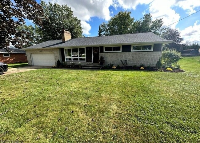 property at 4834 Echovalley St NW