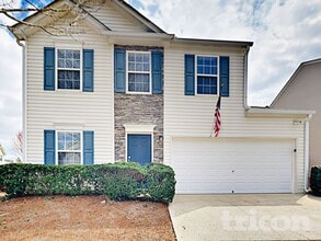 242 Oak Grove Way in Acworth, GA - Foto de edificio - Building Photo