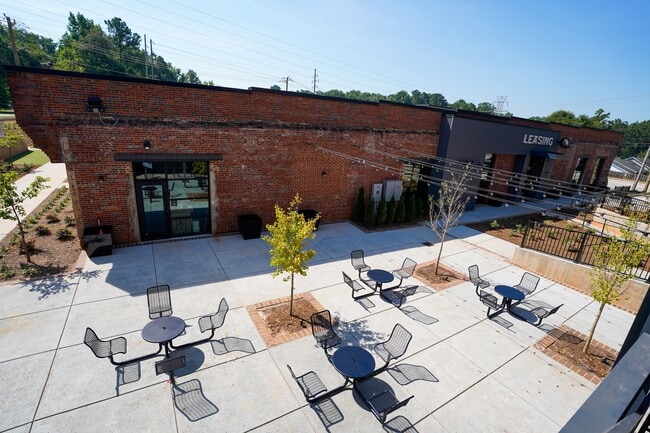 Boxcar Apartments