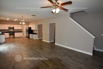 108 Four Seasons Way in Mooresville, NC - Building Photo - Building Photo