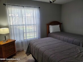 816 Pine Shadows Ave in Rockledge, FL - Foto de edificio - Building Photo