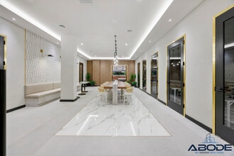 Baltic House in Brooklyn, NY - Foto de edificio - Building Photo