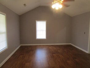 1030 Nottingham Dr in Sumter, SC - Building Photo - Building Photo