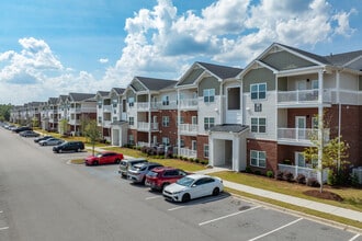 Colonel Bluffs in Columbia, SC - Foto de edificio - Building Photo