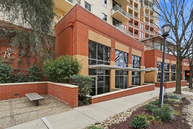 property at 701 Royal Ct