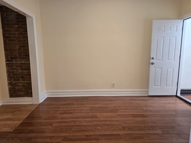 78-10 32nd Ave in Queens, NY - Building Photo - Building Photo