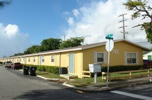 701 S G St in Lake Worth Beach, FL - Building Photo