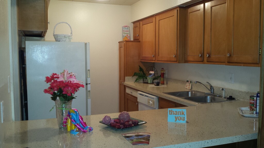 Crestpark Apartments Oklahoma City, OK Apartments