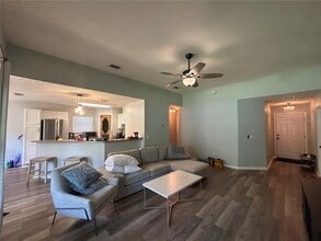 4578 NE 15th Ter in Gainesville, FL - Building Photo - Building Photo