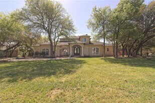 125 Waterford Ln in Georgetown, TX - Building Photo