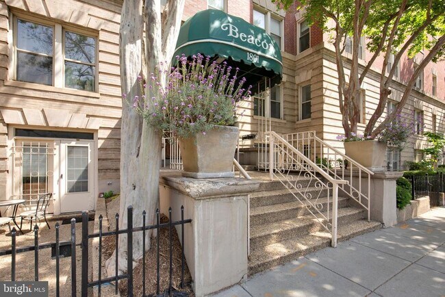 1801 Calvert St NW in Washington, DC - Building Photo - Building Photo