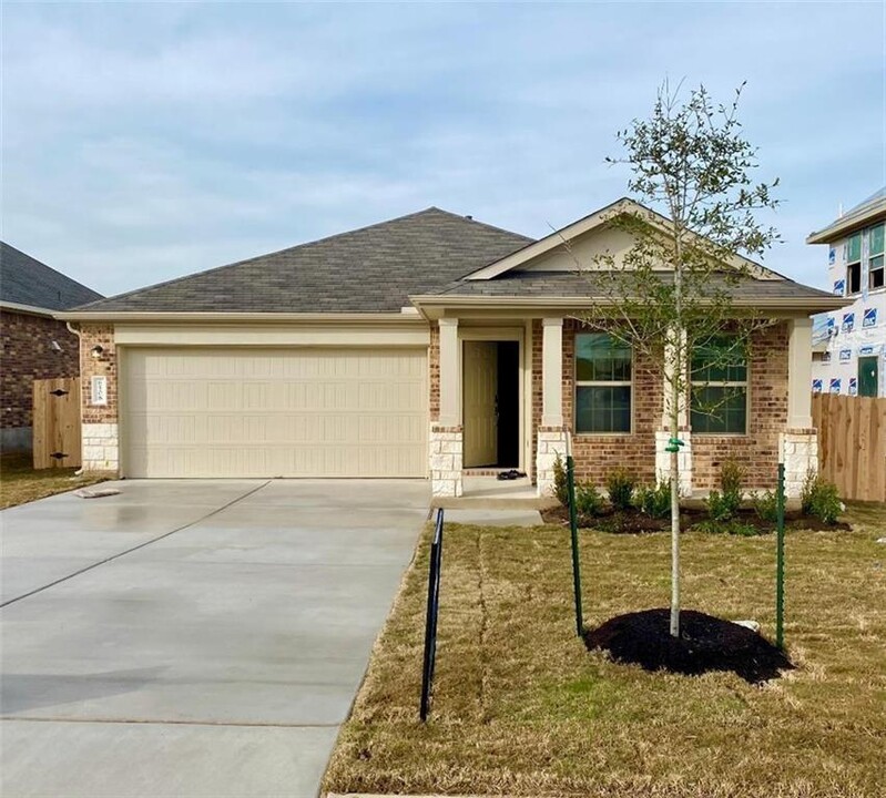 6508 Cetone Terrace in Round Rock, TX - Foto de edificio