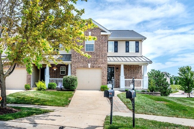 property at 61 Country Village Ct