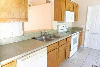 4 Ricardo Pl in Palm Coast, FL - Building Photo - Building Photo