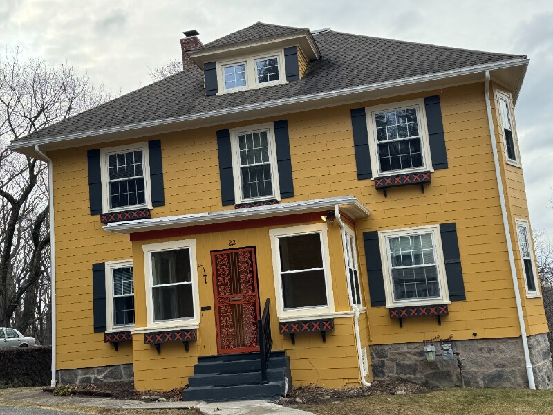 22 Wakefield St in Worcester, MA - Building Photo