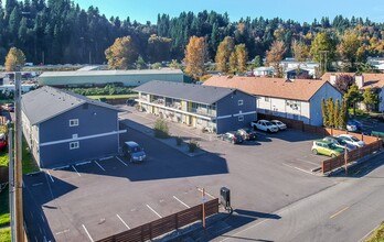 Arbors 112 in Pacific, WA - Building Photo - Interior Photo