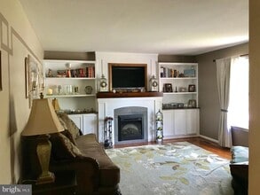 8 Plumosa Dr in Fredericksburg, VA - Building Photo - Building Photo